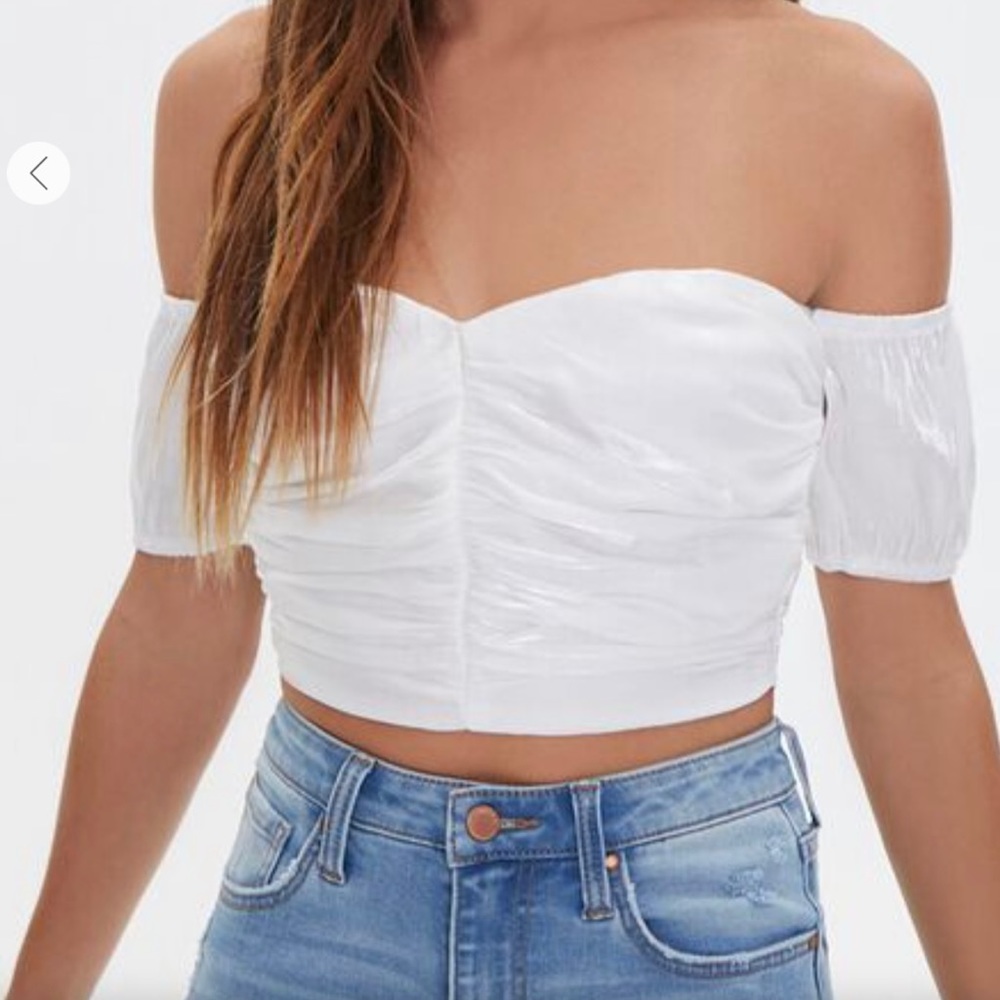 Forever 21 Off-the-Shoulder Sweetheart Crop Top-NWT